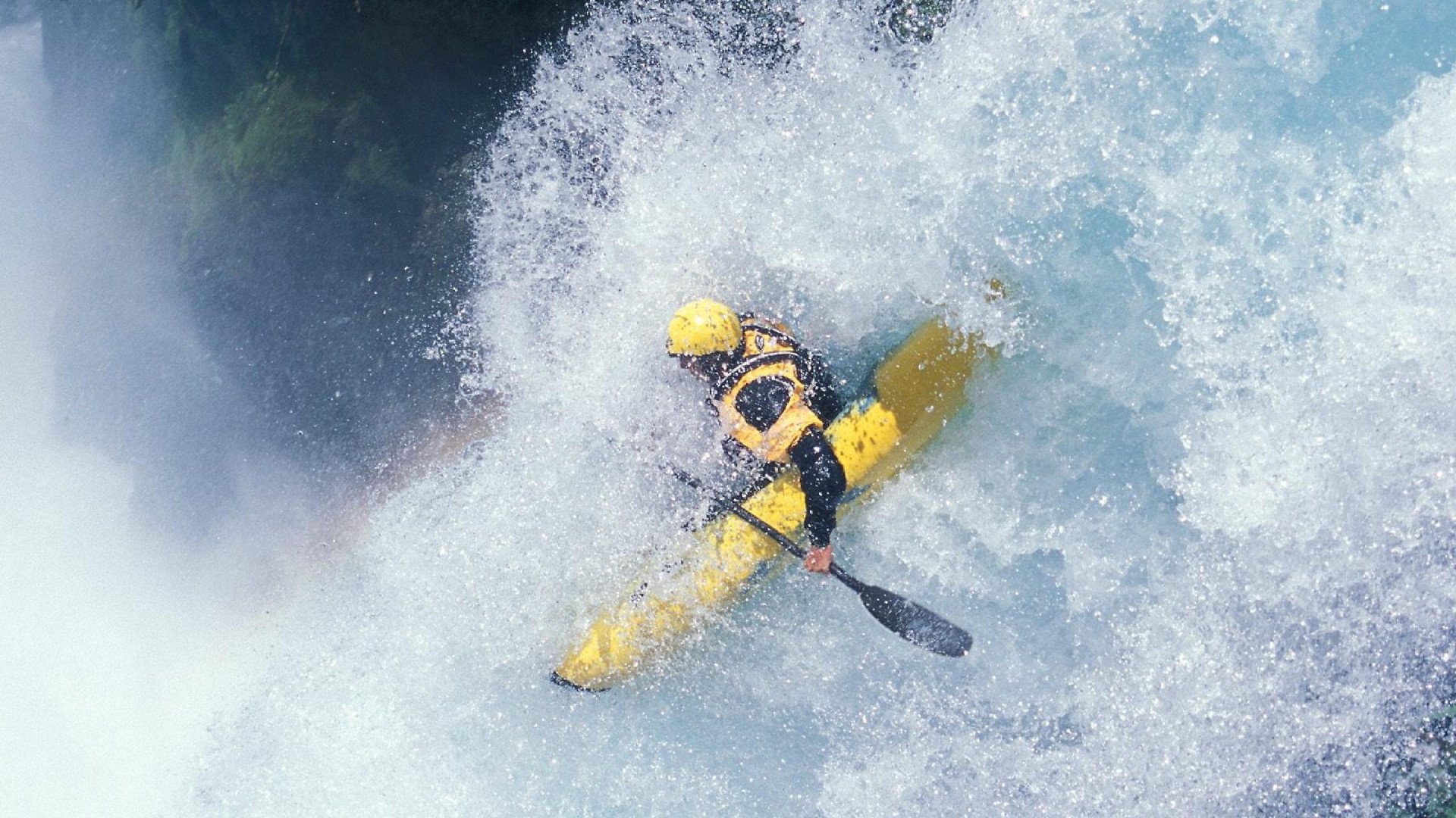 对手在比赛中采取突击战术试图扳回比分,用对手的招式打败对手